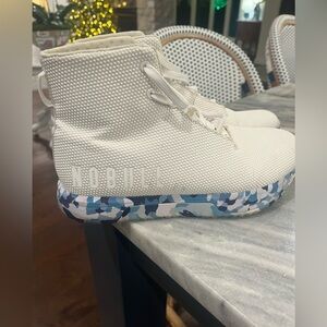NOBULL White Athletic Shoes with Blue Camouflage Sole